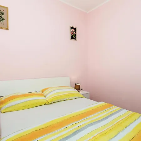 Apartment Gorgeous In With Kitchen Matulji