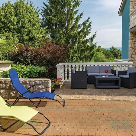 1 Bedroom Gorgeous In Apartment Matulji